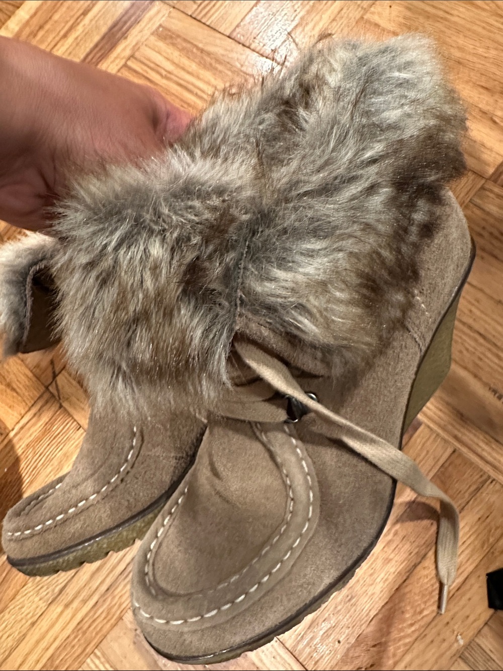 Like new Aldo wedges